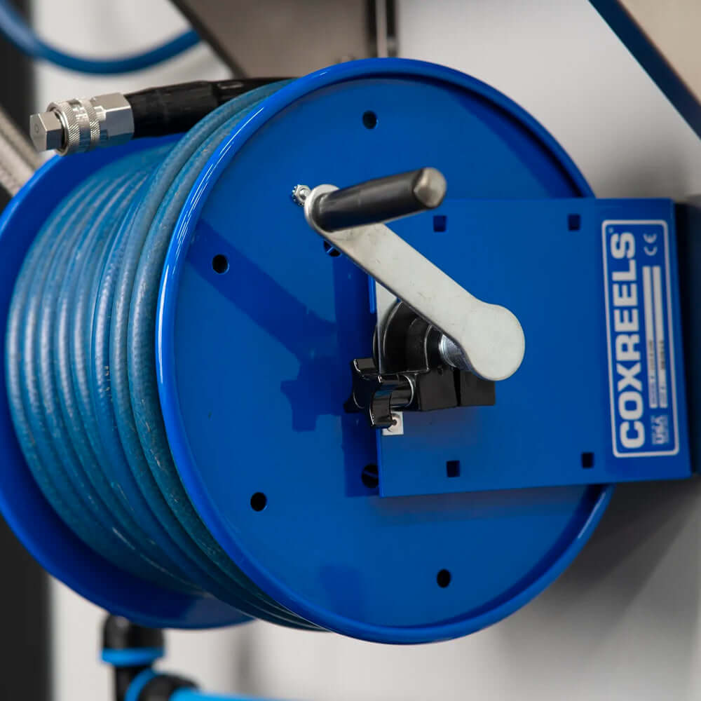 Coxreels 100 Series Hand Crank Hose Reel Blue