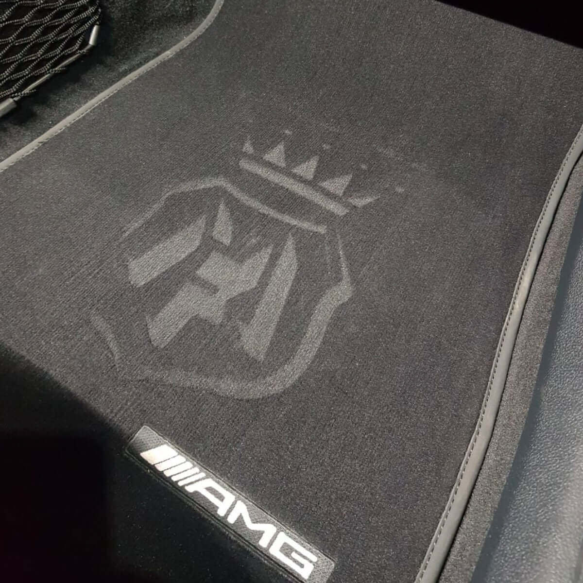 Labocosmetica Carpet Stencil Logo Shaper