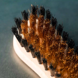 Labocosmetica Fabric Seat Brush